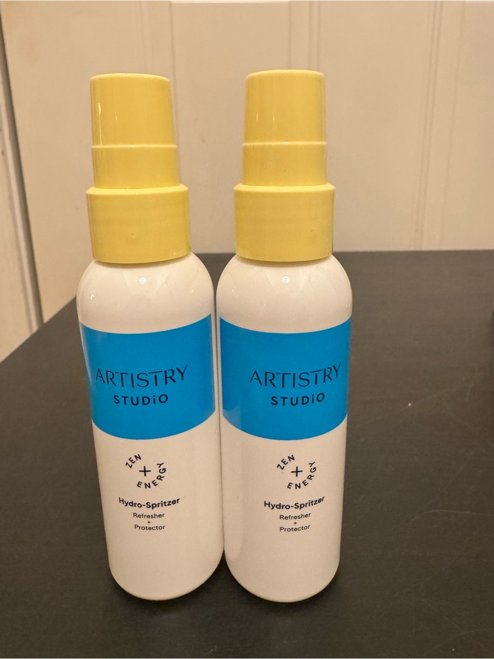 Artistry Studio Zen + Energy Hydro Spritzer Refresher Protector 3.4oz x2 Bottles